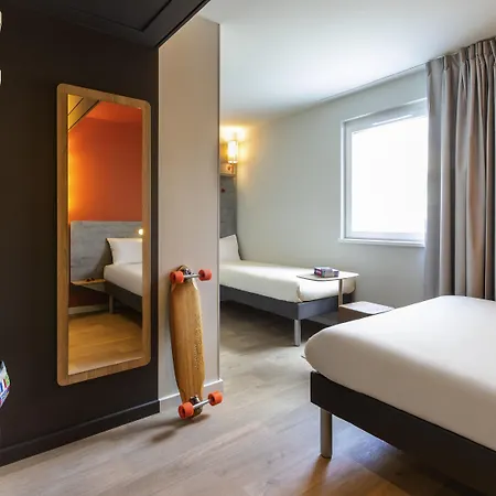 Hotel Ibis Budget Centre Republique 2*