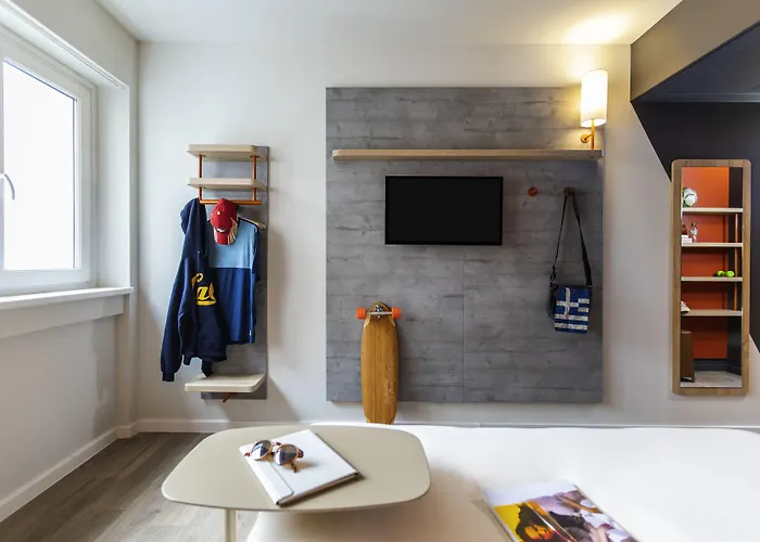 Ibis Budget Centre Republique 2*