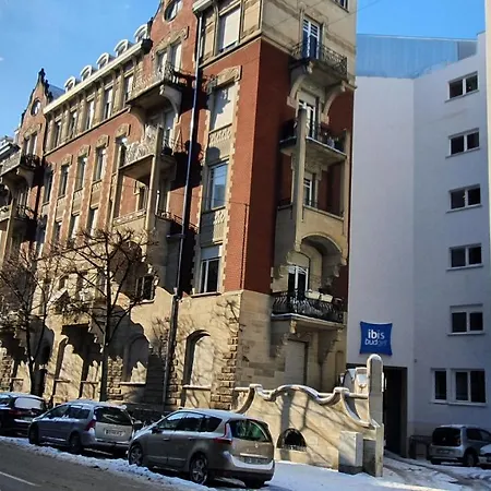 宜必思快捷斯特拉斯堡中心共和广场酒店