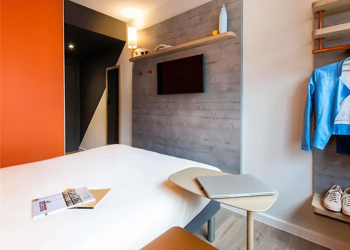 Ibis Budget Centre Republique Hotel 2*